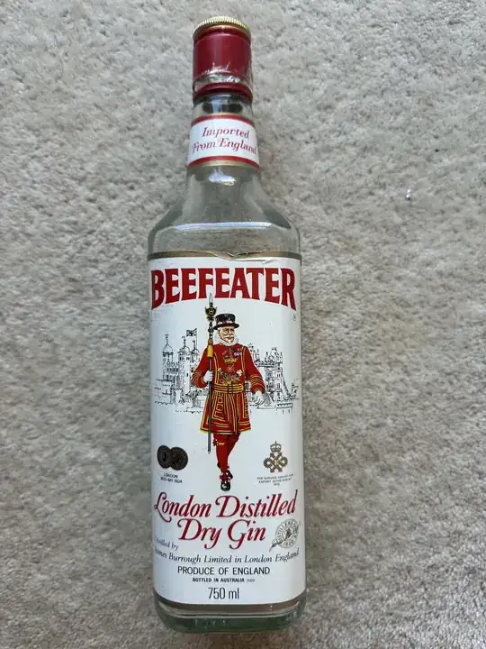 Front of gin bottle