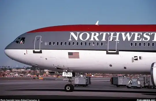 Northwest Airliners DC-10-40