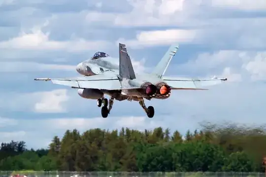 CF 18 takeoff