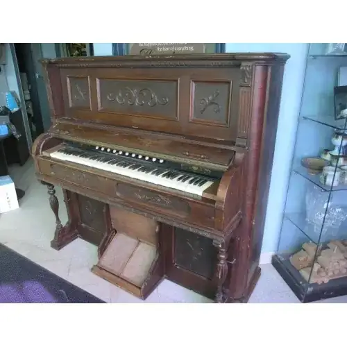 Pump Organ