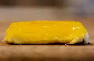 Yolk gel from the Eggs Mondrian recipe