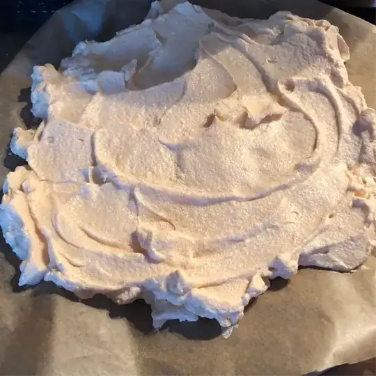 discoloured pavlova