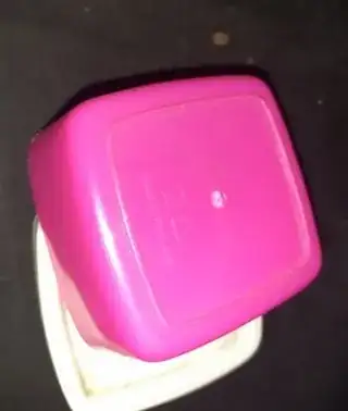 Tupperware container