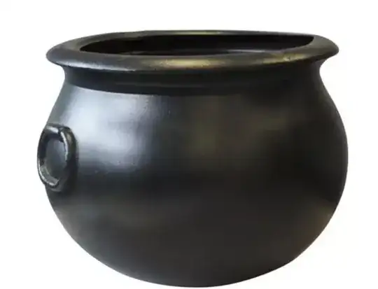 Plastic cauldron
