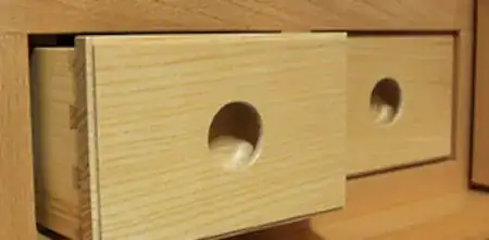 From https://www.festool.co.uk/knowledge/application-examples/routing-recessed-handles