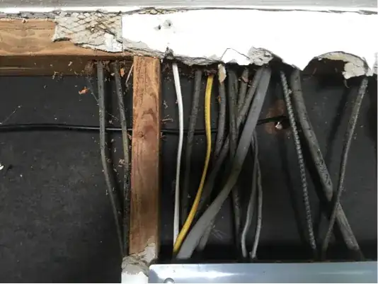 coax perpendicular to power