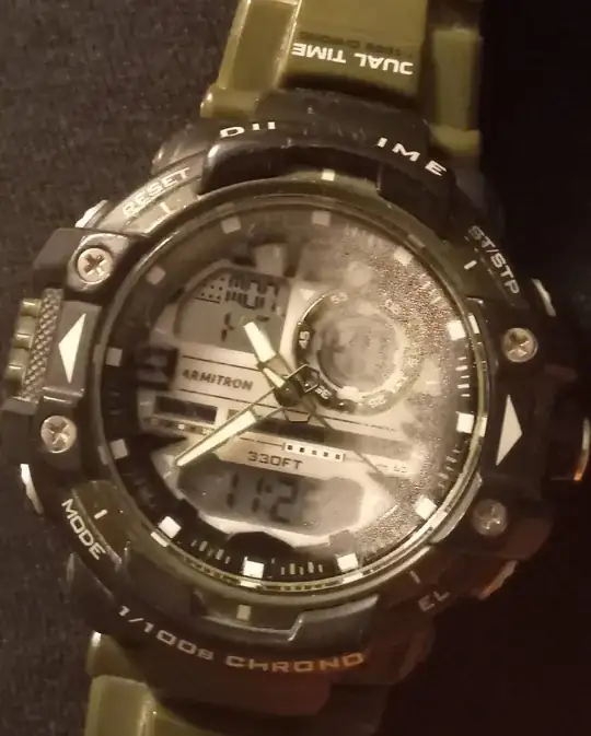 picture showing watch face fogged up