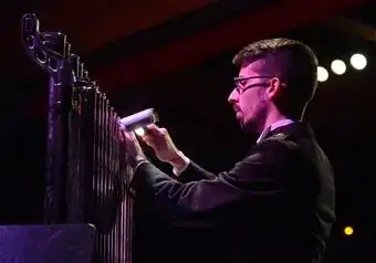 Percussion instrument