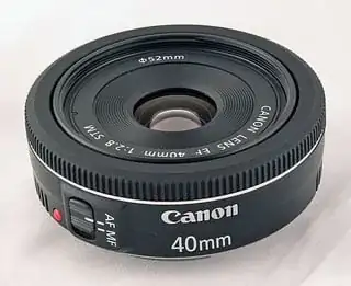 Canon EF 40mm f/2.8 STM pancake lens