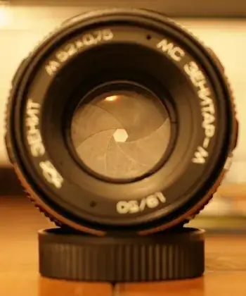 same lens at f/16 only