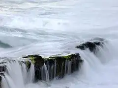 Water Flow 1 | Água em fluxo