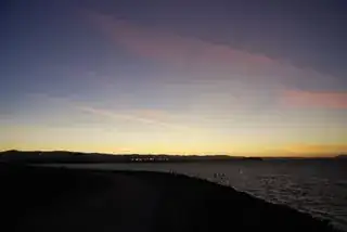 Twilight photo by Bill Abott, Wikimedia Commons