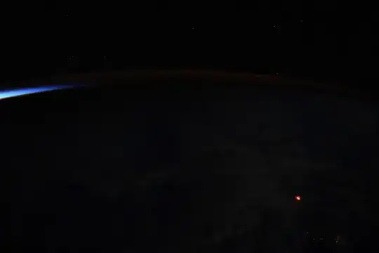 tweet of Kilauea from @astro_ricky aboard ISS