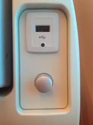 Strange Knob in Flights