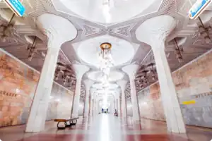 Mustaqillik Maydoni station
Turkiston station